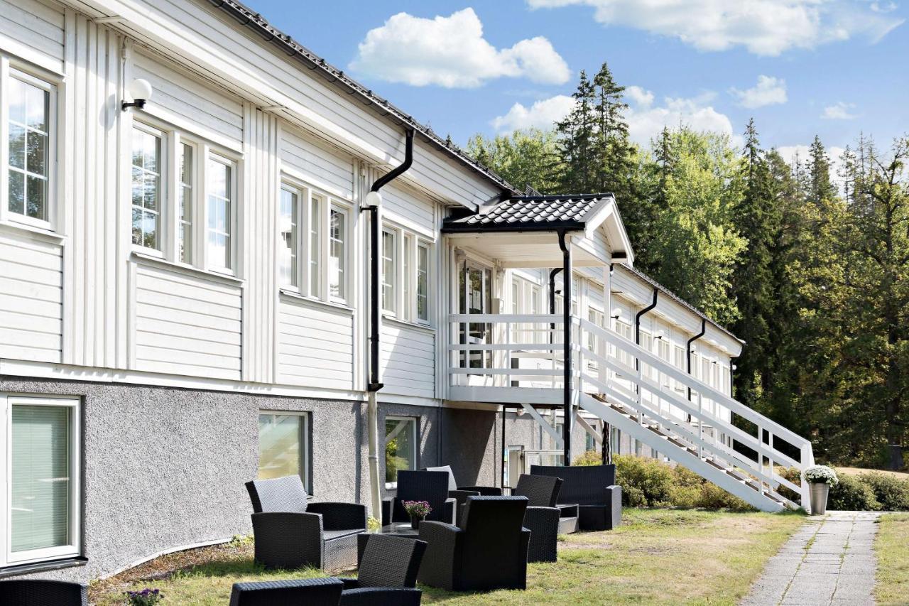 Sure Hotel By Best Western Vilsta Sporthotell Эскильстуна Экстерьер фото